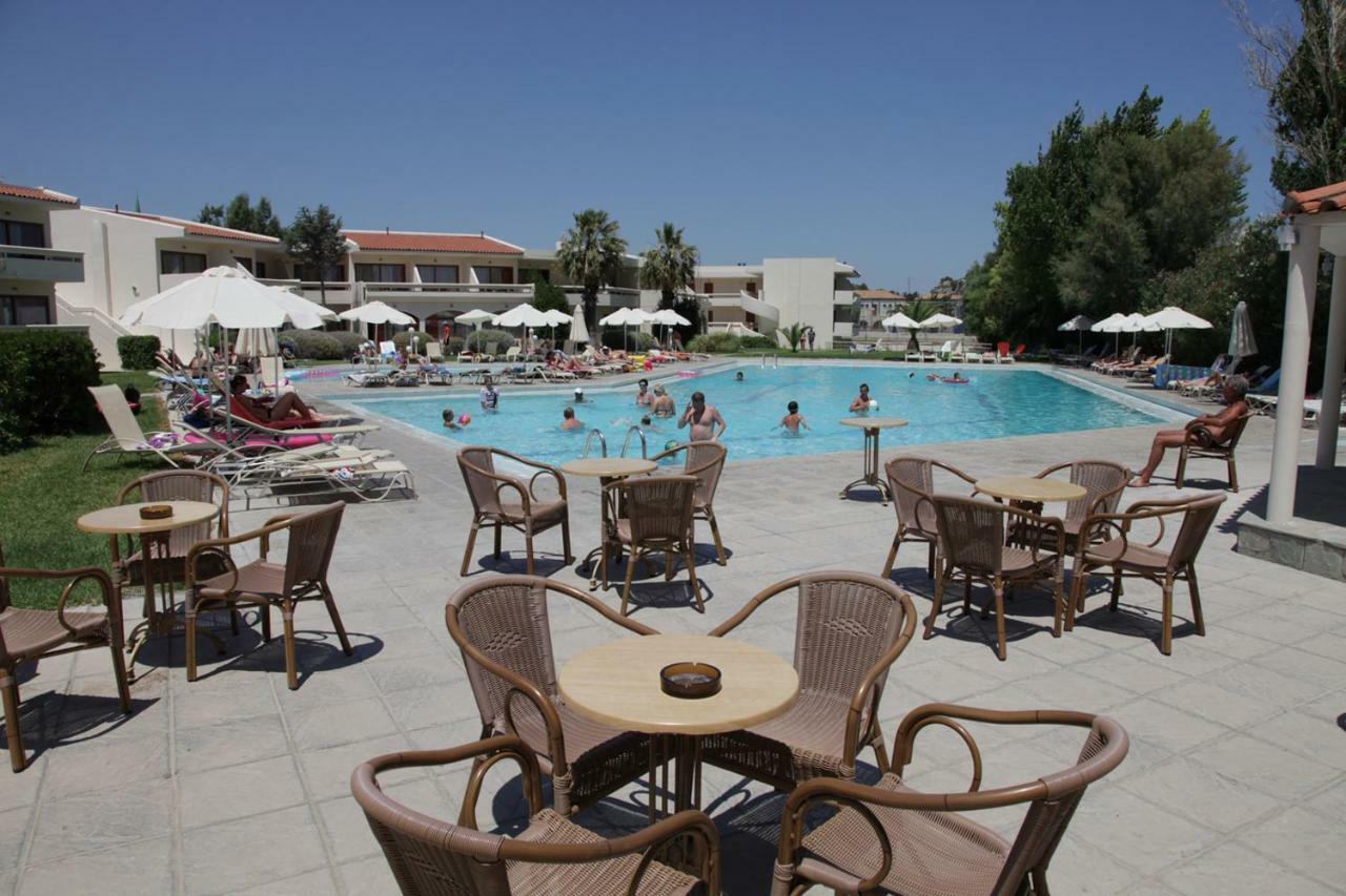 Sky Hotel 4*